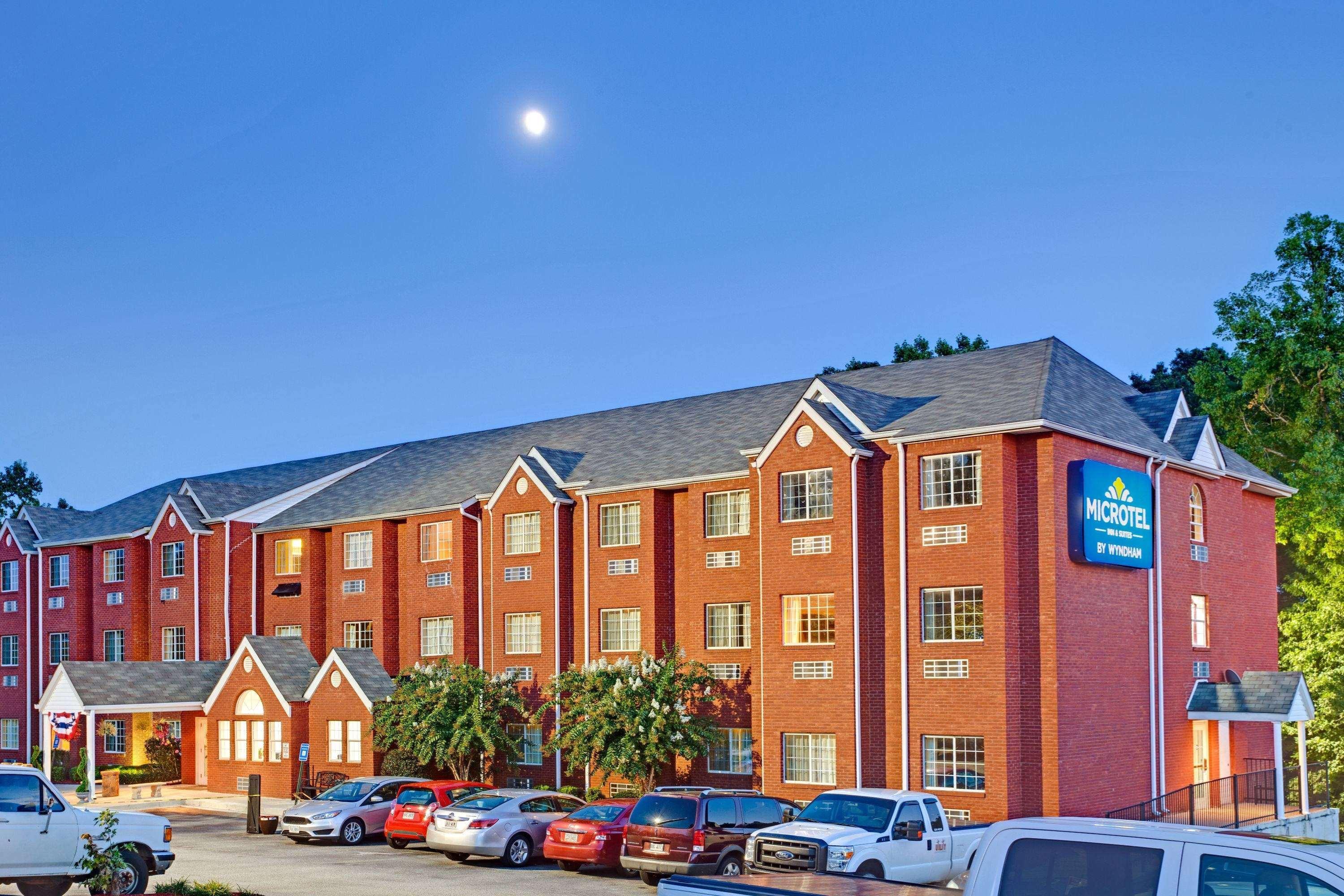 Microtel Inn & Suites By Wyndham Stockbridge/Atlanta I-75 Bagian luar foto