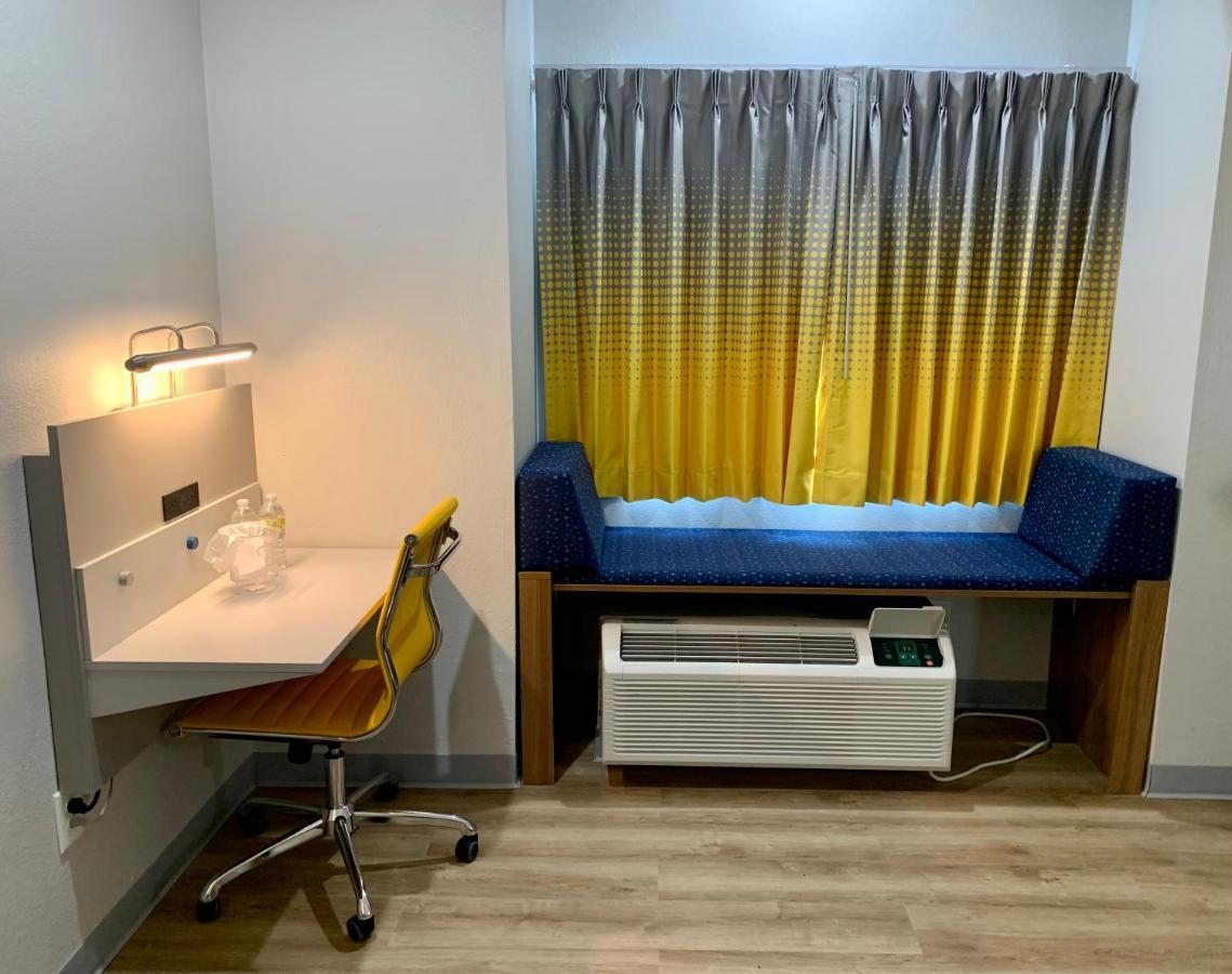 Microtel Inn & Suites By Wyndham Stockbridge/Atlanta I-75 Bagian luar foto