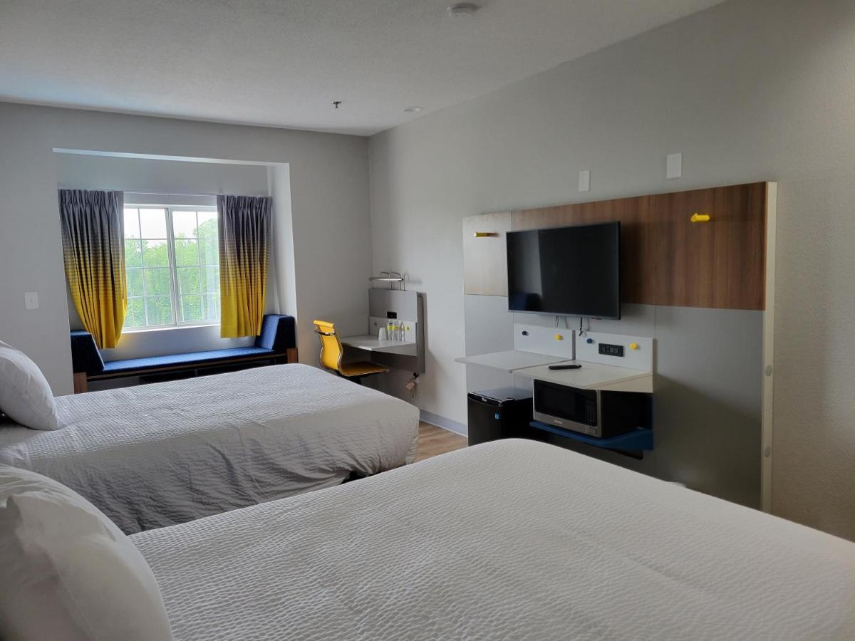 Microtel Inn & Suites By Wyndham Stockbridge/Atlanta I-75 Bagian luar foto