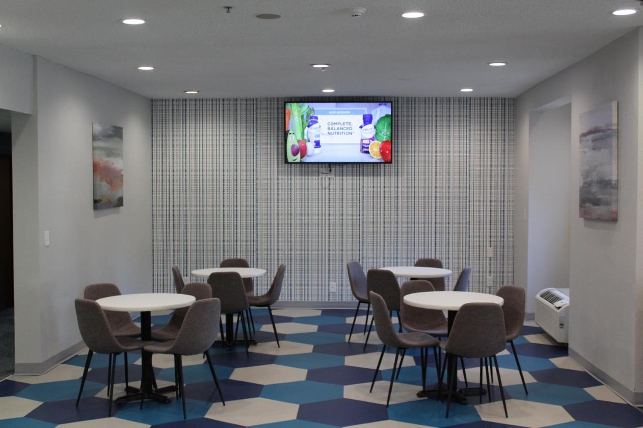 Microtel Inn & Suites By Wyndham Stockbridge/Atlanta I-75 Bagian luar foto