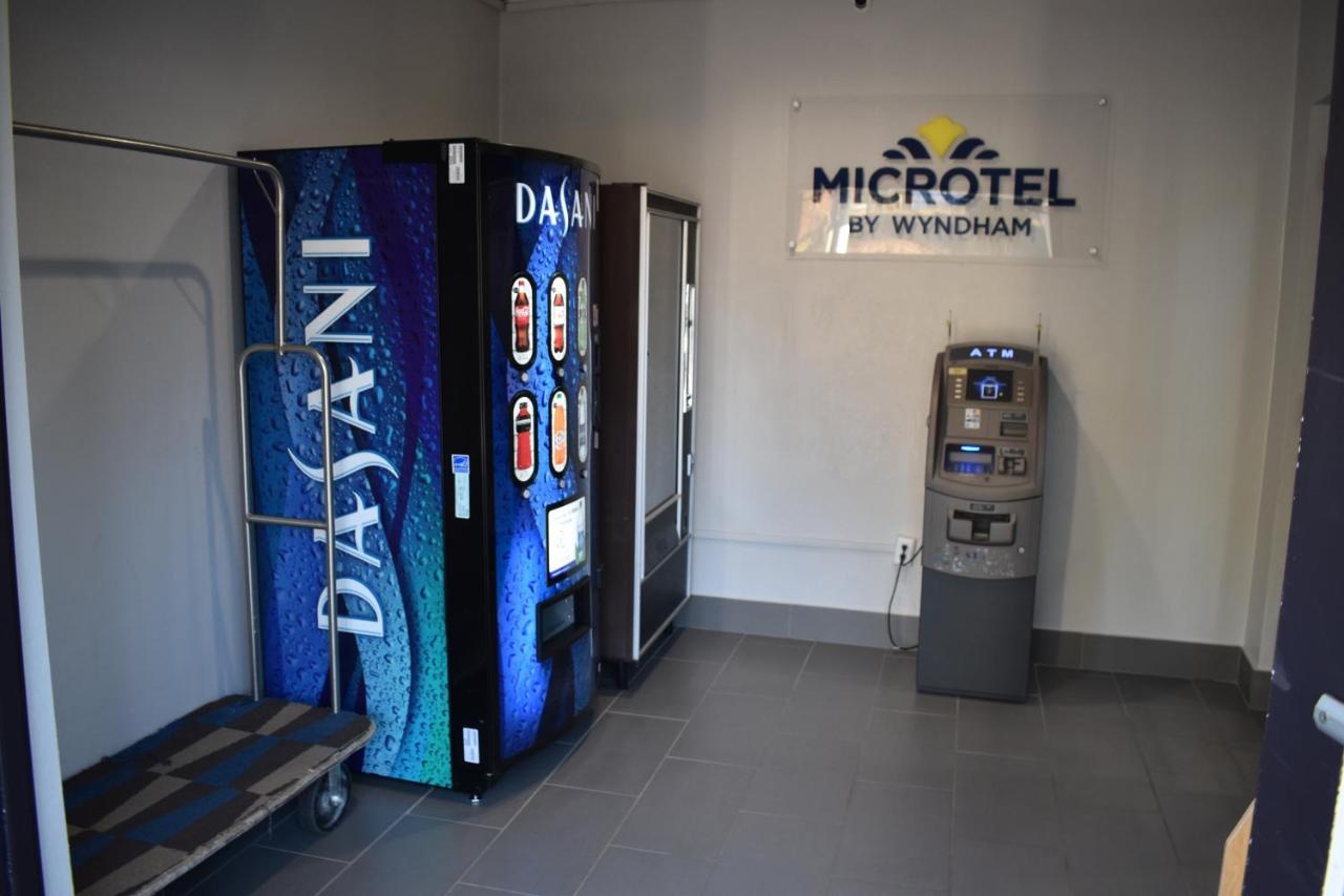 Microtel Inn & Suites By Wyndham Stockbridge/Atlanta I-75 Bagian luar foto