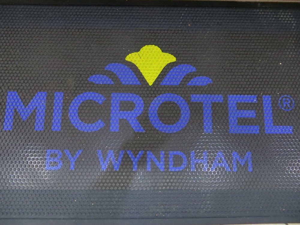 Microtel Inn & Suites By Wyndham Stockbridge/Atlanta I-75 Bagian luar foto