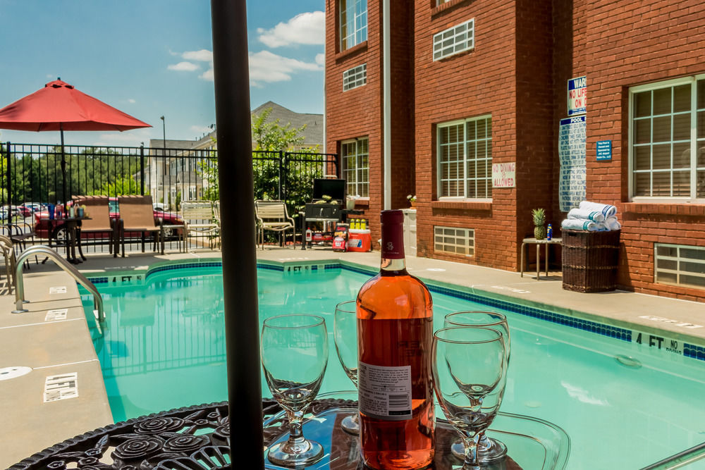 Microtel Inn & Suites By Wyndham Stockbridge/Atlanta I-75 Bagian luar foto